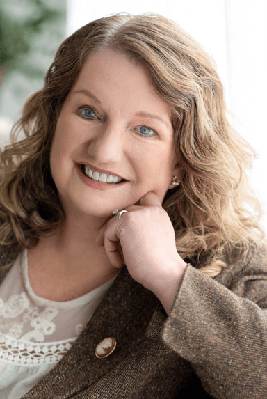 Jennifer Lamont Leo