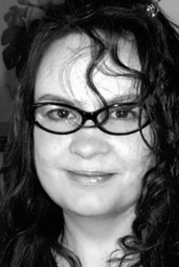 picture of Sandra Hinchliffe