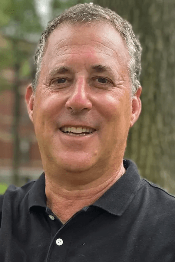 picture of Joshua Hammer